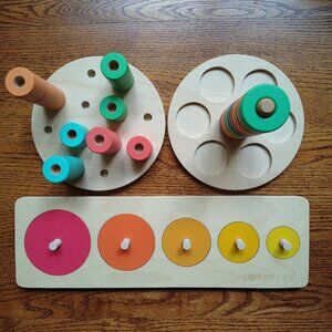 Lovevery toys from Babbler (13-15m) and Adventurer (16-18m) playkits